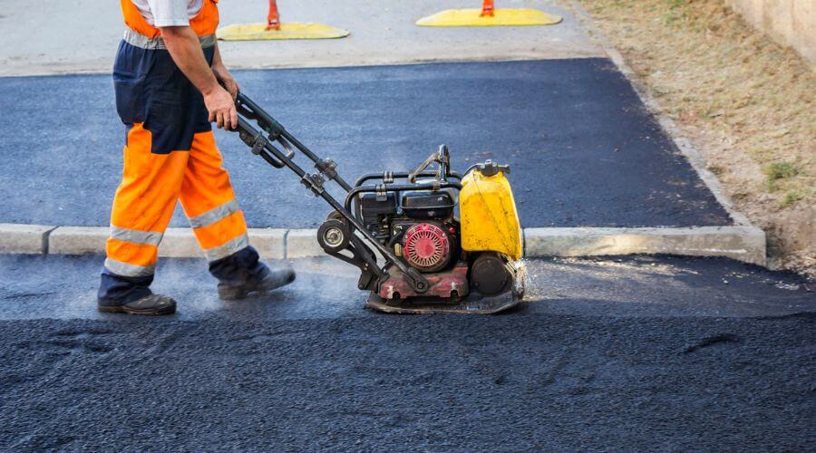 Professional roofing contractors services in Roanoke, TX - Roanoke Roofing Company
